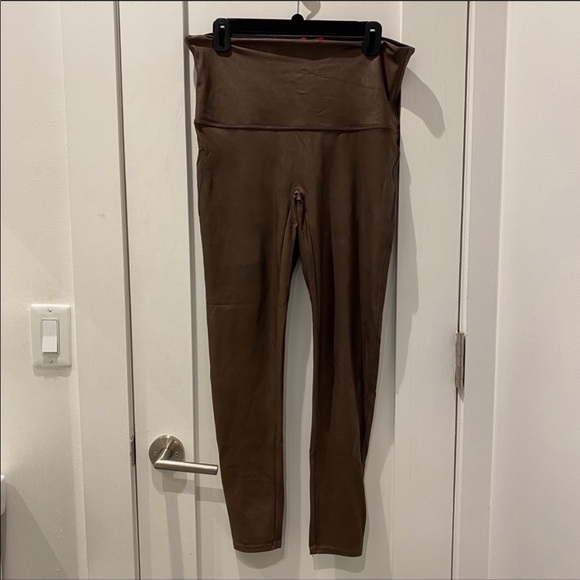 Spanx Faux Leather Leggings - Picture 5 of 6